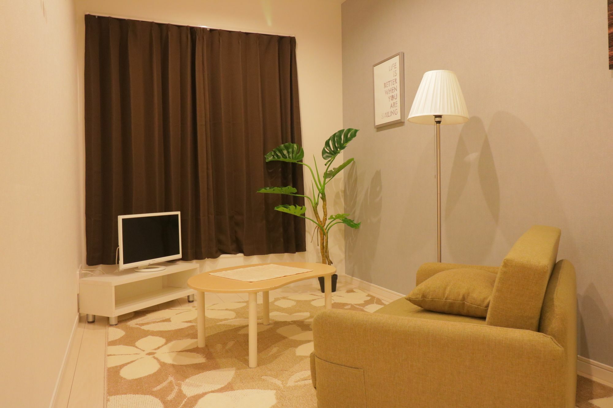 Hg Cozy Hotel No 12 京橋駅前 Osaka Eksteriør billede