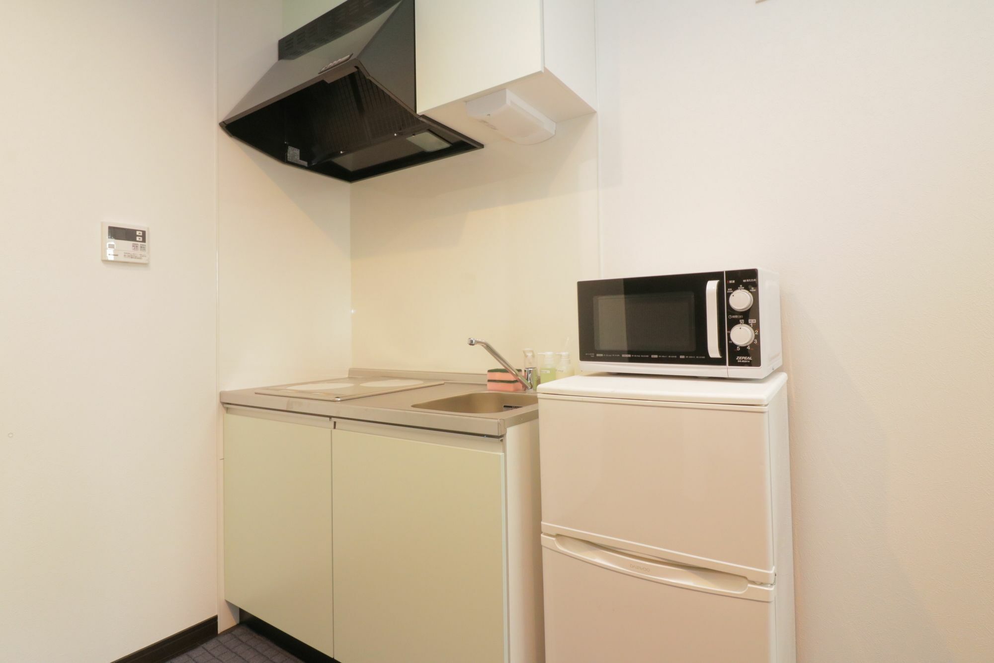 Hg Cozy Hotel No 12 京橋駅前 Osaka Eksteriør billede