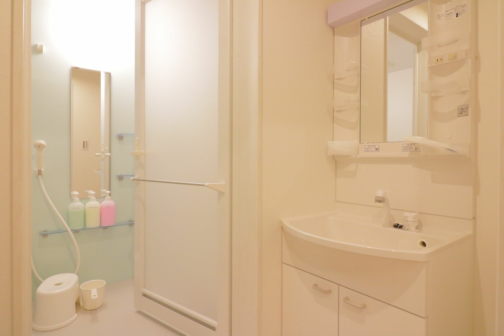 Hg Cozy Hotel No 12 京橋駅前 Osaka Eksteriør billede